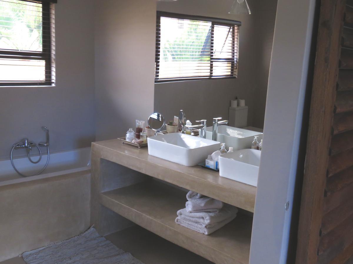 Beautiful Studio! Modern, Secure,Comfy Stay In Windhoek Golf Estate Екстер'єр фото